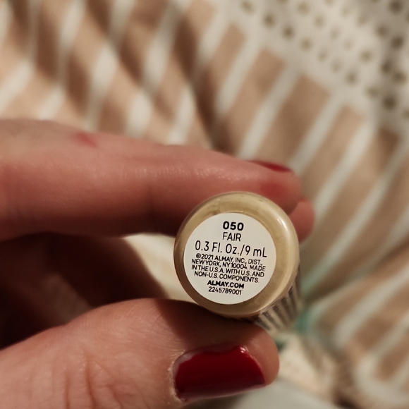 Concealer BUNDLE - Picture 8 of 11